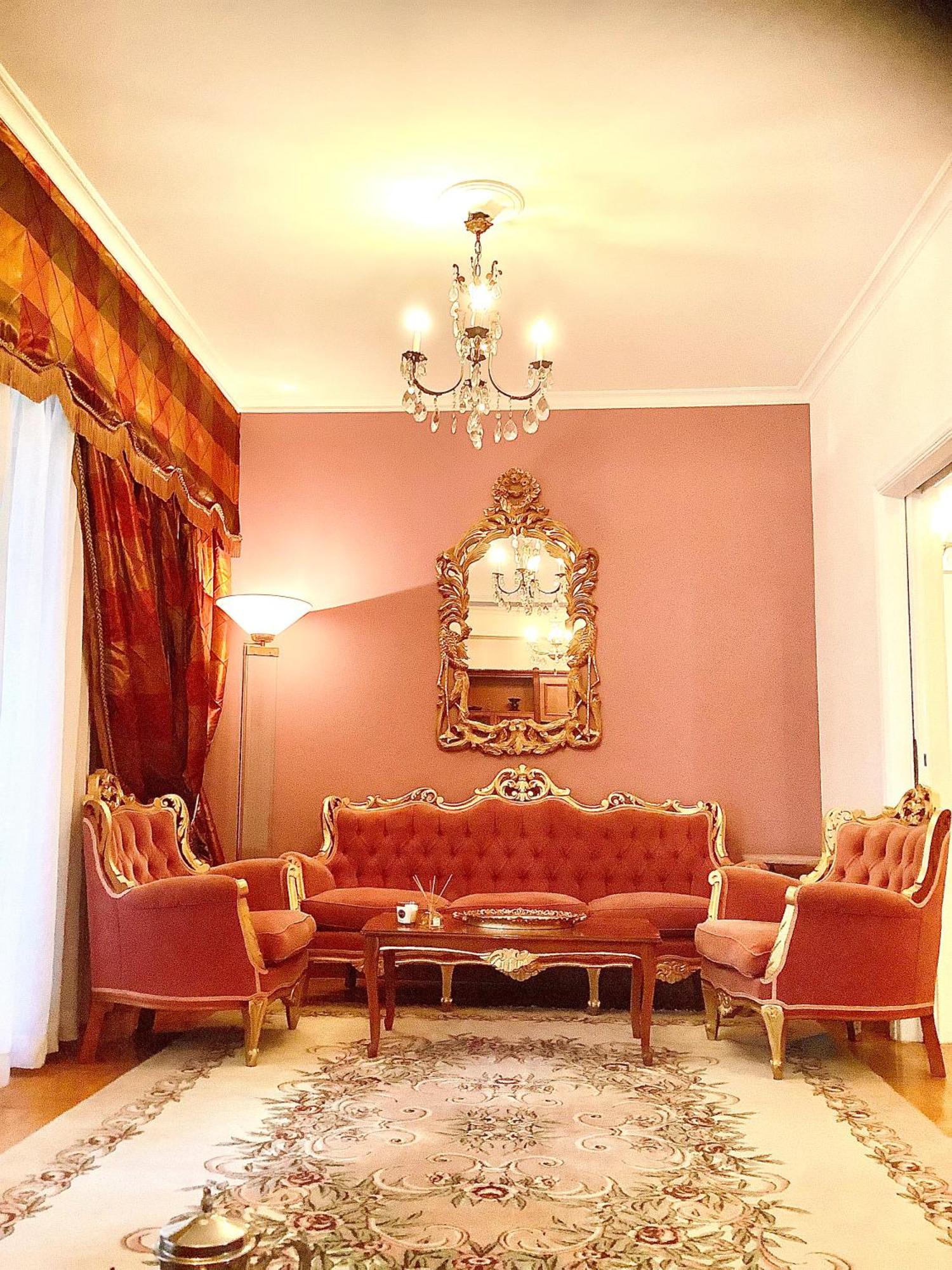 100 M2 Apartment In The Center Of Athena Bagian luar foto